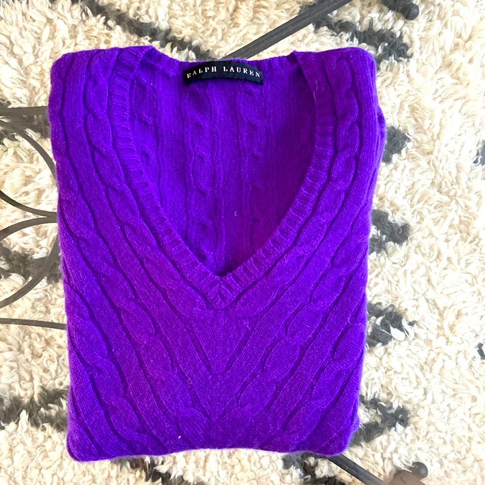 Ralph Lauren Black Label 100% Cashemere V-Neck Sweater Size L Slim Fit